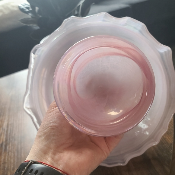 Irridescent pink decor stand - Picture 5 of 7